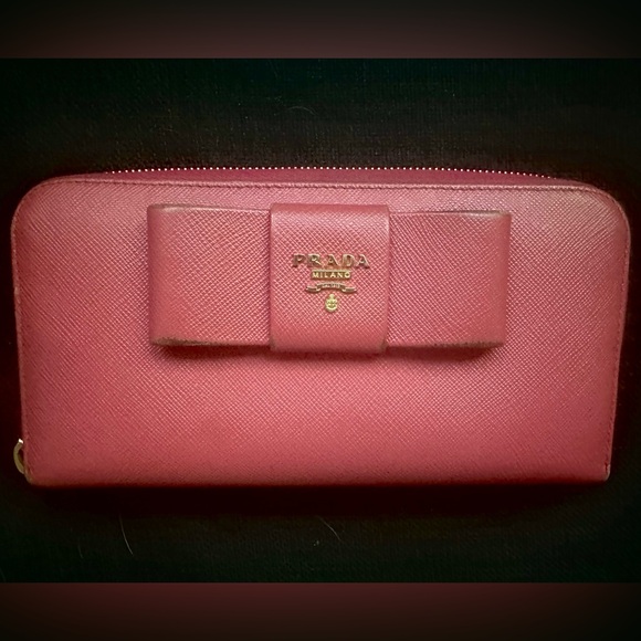 8” Mauve Prada Clutch with Bow - Picture 3 of 5